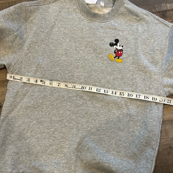 Mickey Mouse x Gap crewneck sweatshirt - Picture 8 of 8